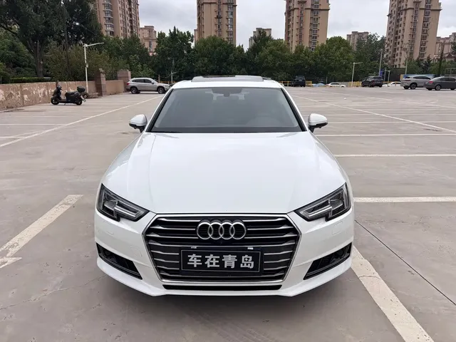 Audi A4L 2018 30th Anniversary 40 TFSI Progressive
