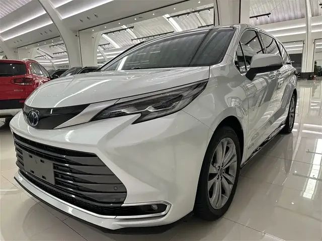 Toyota Sienna 2021 2.5L Hybrid Ultimate Edition