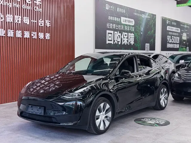 Tesla Model Y 2022 Facelift Rear-Wheel Drive Version