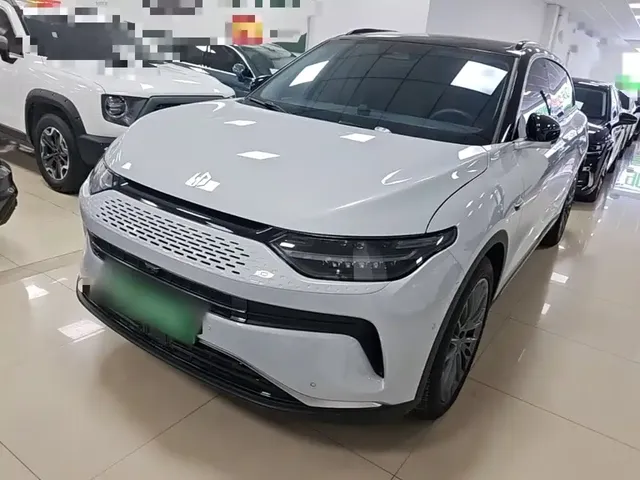 Leapmotor C11 2023 Extended Range 300 Smart Edition