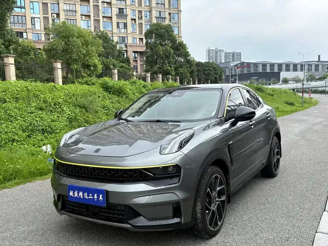 Lynk & Co 05 2020 2.0TD 2WD Shine Halo