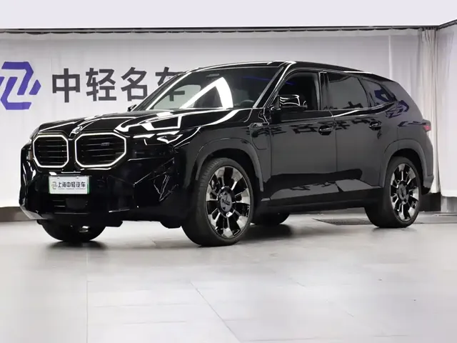 BMW XM 2023 50e