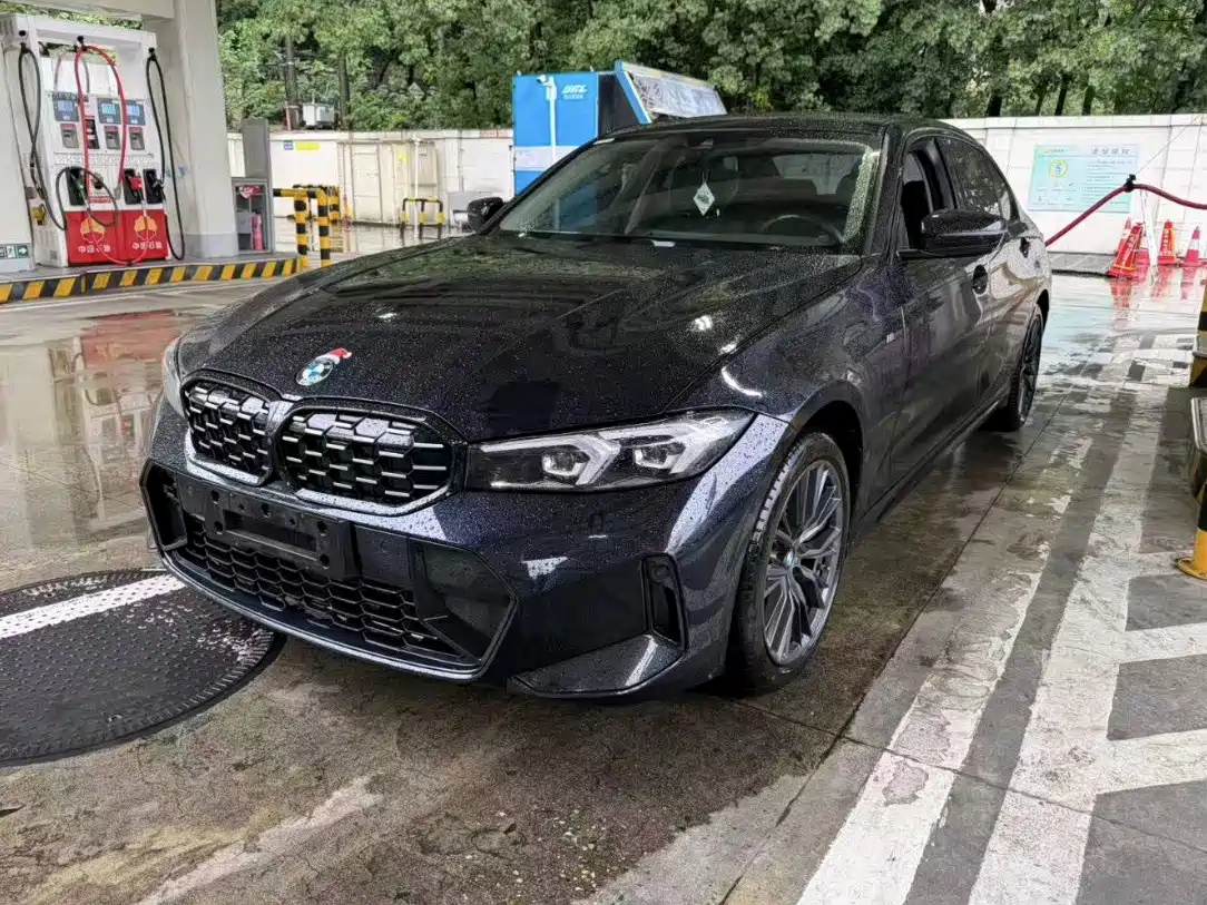 BMW 3 Series 2023 325Li M Sport Black Night Package