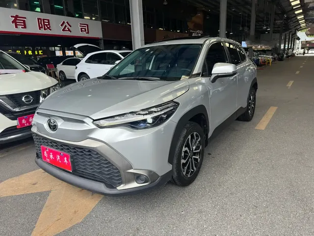 Toyota Frontlander 2022 2.0L CVT Luxury Edition