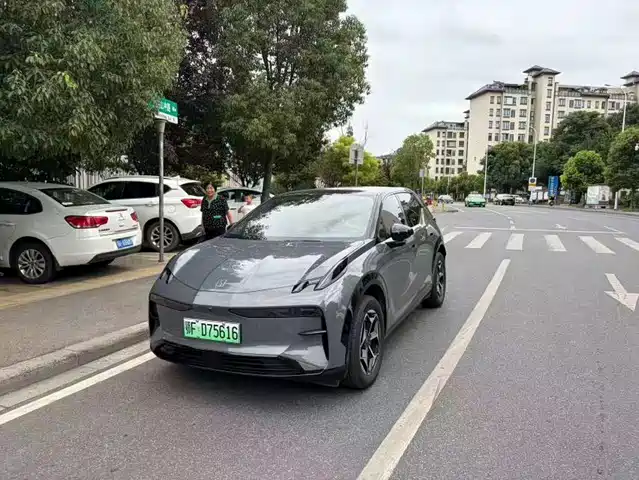 ZEEKR X 2025 5-Seater AWD Sport Edition