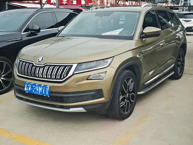 Škoda Kodiaq 2018 Facelift TSI330 7-seat 2WD Premium Luxury Edition