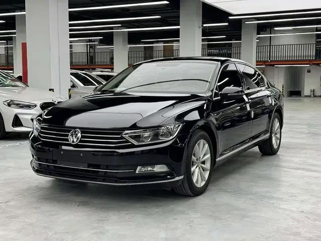 Volkswagen Magotan 2018 330TSI DSG Leading