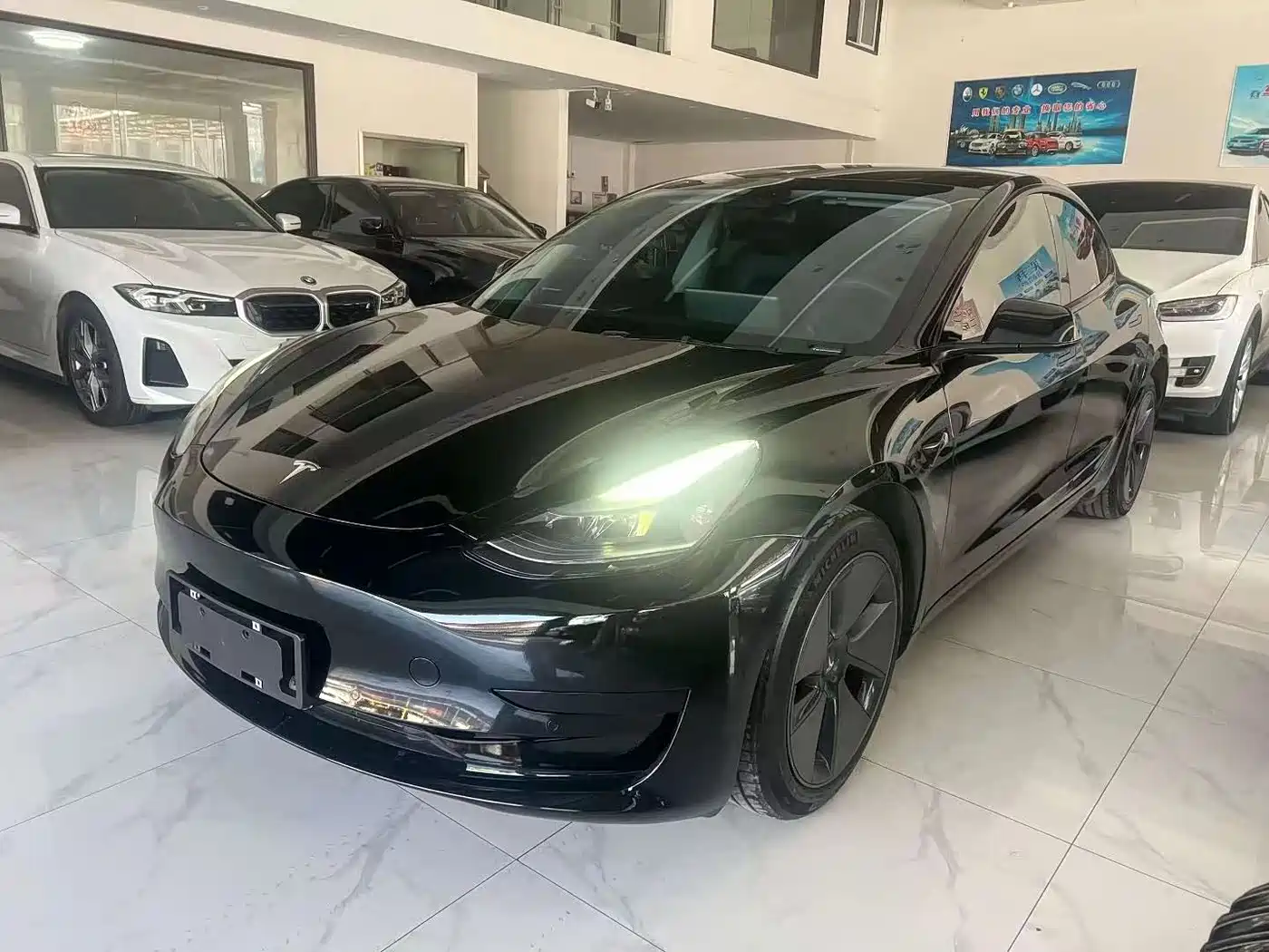 Tesla Model 3 2022 Model Rear-Wheel Drive Version