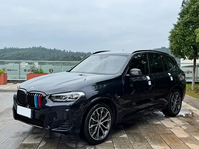 BMW X3 2023 xDrive30i Leading M Night Package