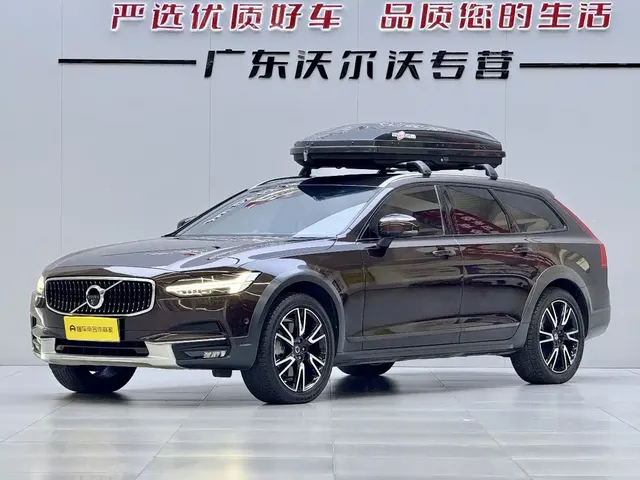 Volvo V90 2018 Cross Country T5 AWD Volvo Ocean Race