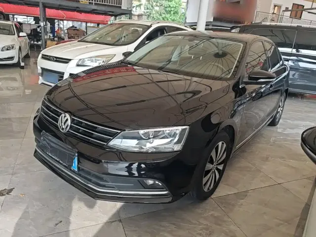 Volkswagen Sagitar 2018 1.6L Automatic Comfort