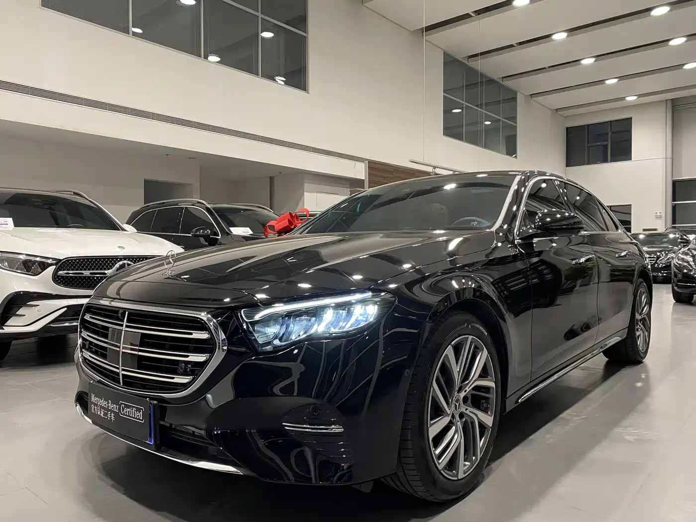 Mercedes-Benz E-Class 2025 E 300 L Fashion