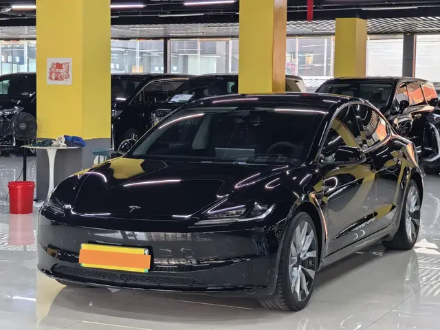 Tesla Model 3 2023 Long Range All-Wheel Drive