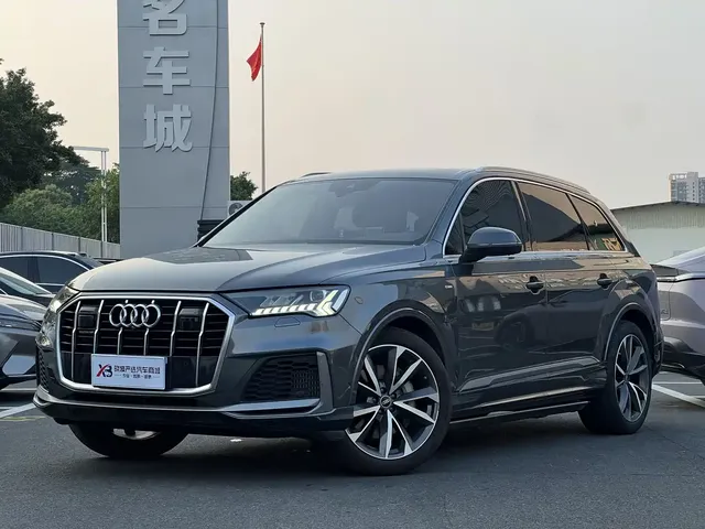 Audi Q7 2021 55 TFSI quattro S line Sport