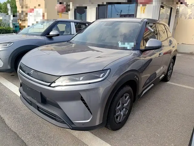 BYD Yuan UP 2025 Model 301KM Navigator
