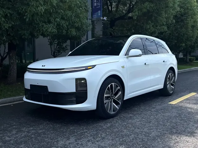 Li Auto L6 2024 Pro