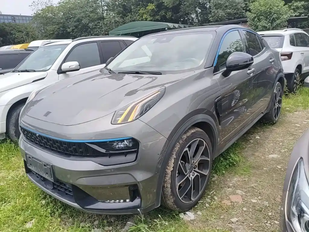 Lynk & Co 05 2020 2.0TD 2WD Shine Halo