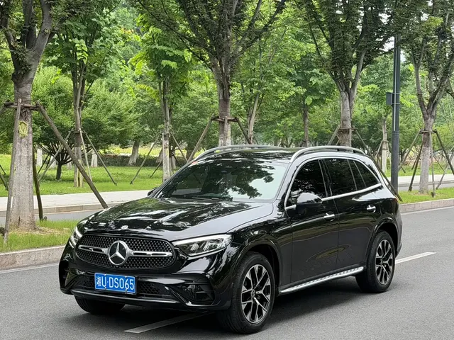 Mercedes-Benz GLC 2023 Facelift GLC 260 L 4MATIC Luxury 5-Seater