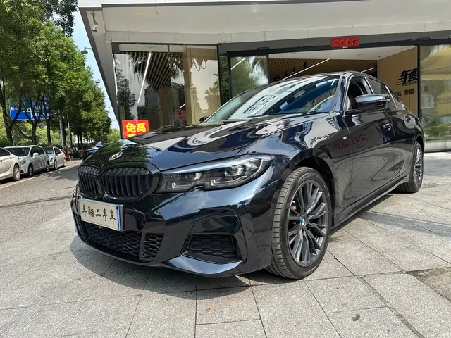 BMW 3 Series 2021 330i M Sport Night Edition