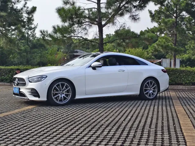 Mercedes-Benz E-Class (Import) 2021 E 260 Coupe