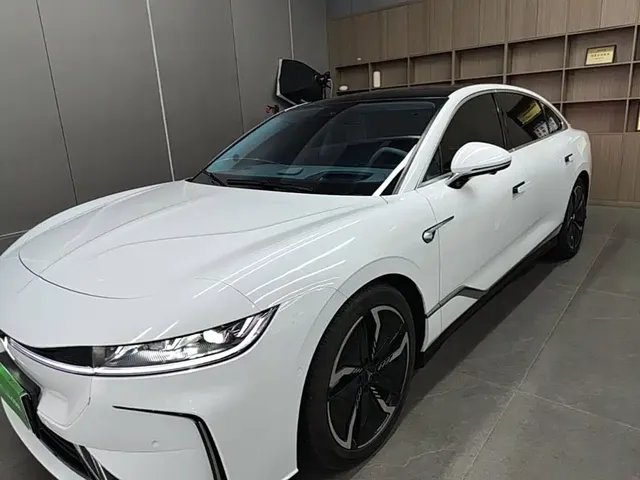 Voyah Auto VOYAH Zhuiguang 2023 AWD Long Range
