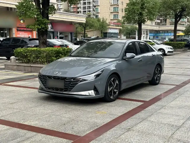 Hyundai Elantra 2021 1.5L CVT GLX Elite Edition