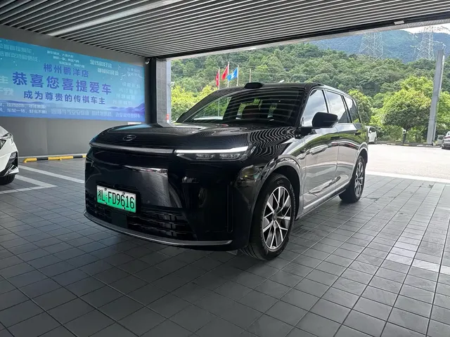 GAC Trumpchi Vision S9 2025 1.5T Hybrid Premium