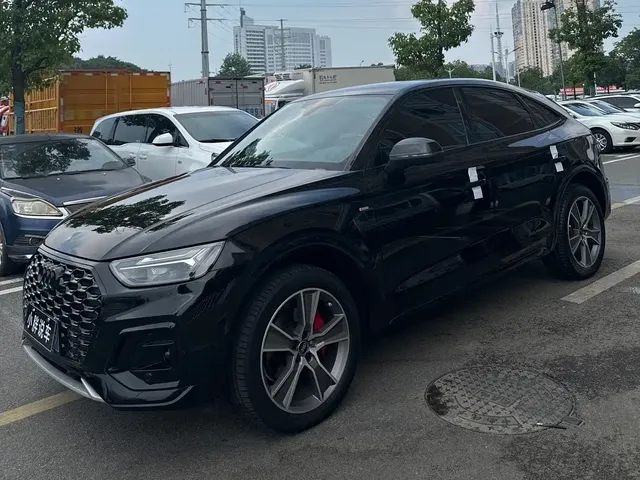 Audi Q5L Sportback 2023 40 TFSI Fashion Style