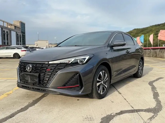 Changan Eado 2022 PLUS Blue Whale NE 1.4T GDI DCT Premium Edition