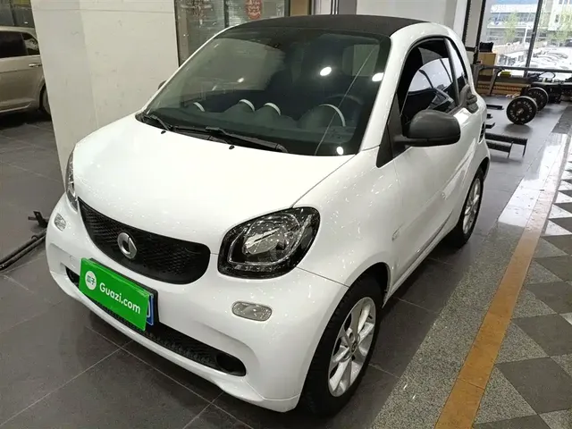 smart fortwo 2018 1.0L 52kW Hardtop Agile Edition China V