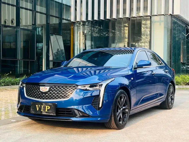 Cadillac CT4 2022 28T Fashion Style