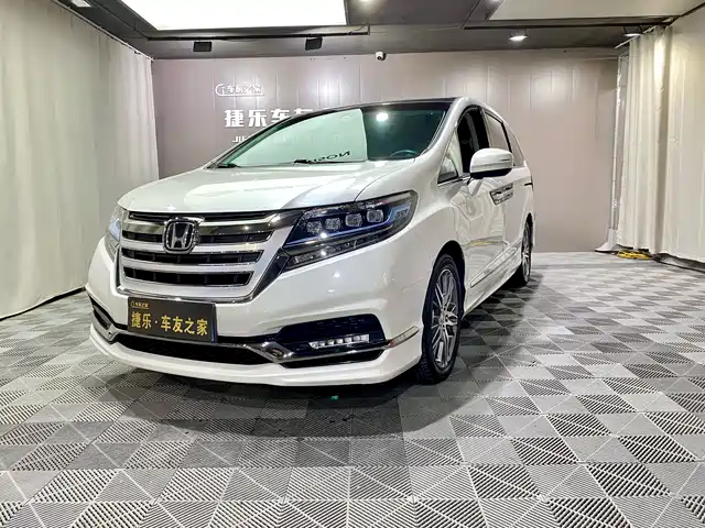 Honda Elysion 2019 2.0L Hybrid Luxury Edition