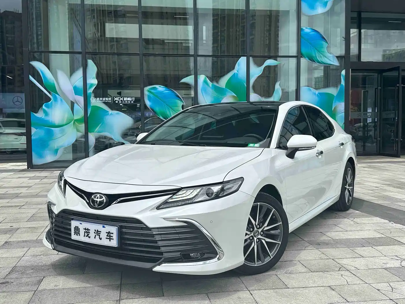 Toyota Camry 2021 2.5G Luxury Edition