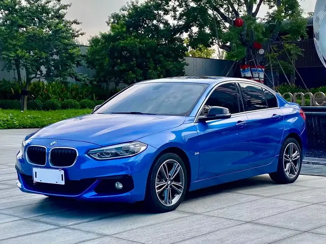 BMW 1 Series 2018 118i Sport Edition
