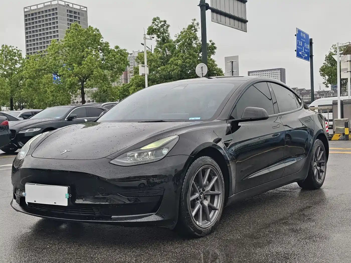 Tesla Model 3 2022 Model Rear-Wheel Drive Version