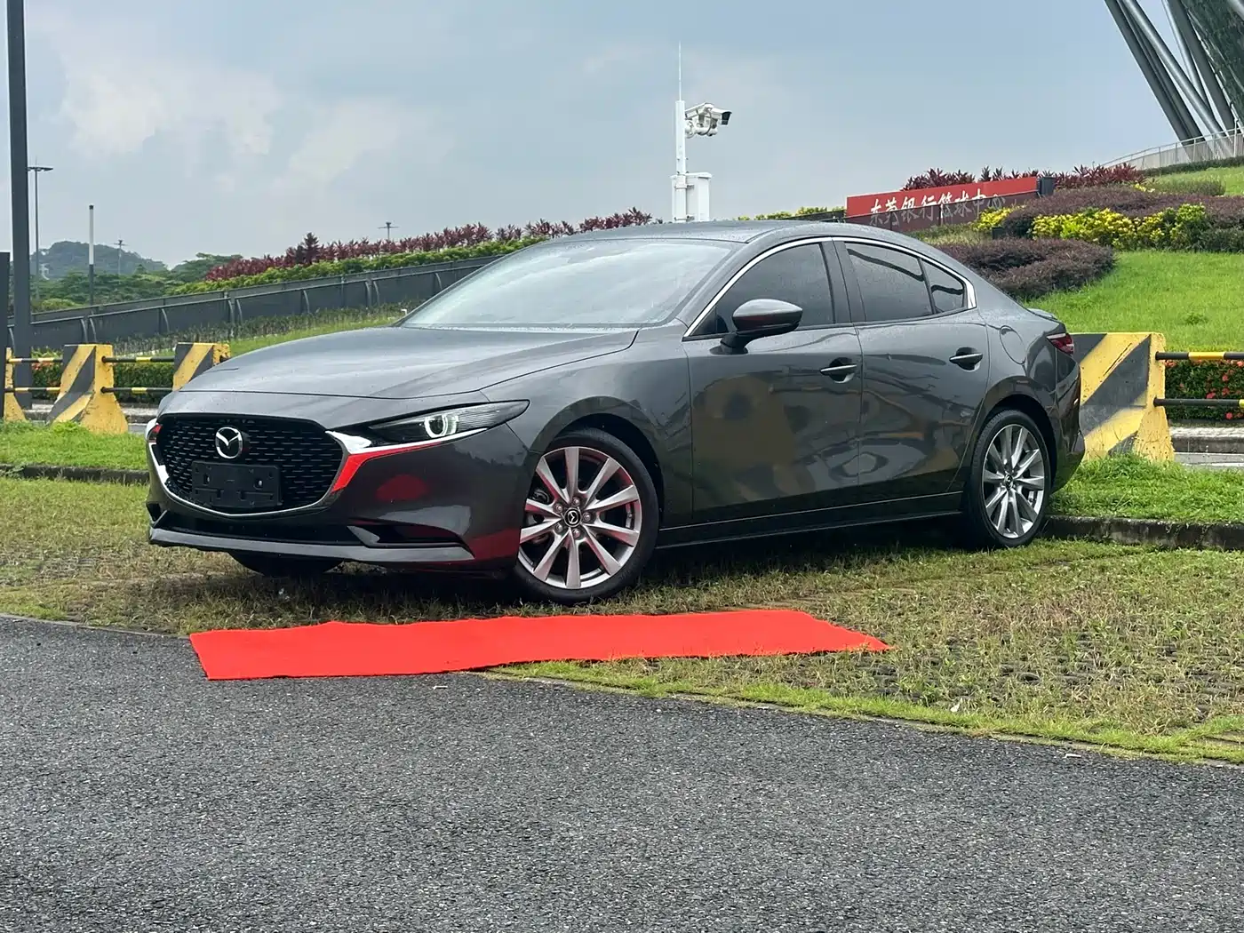 Mazda 3 Axela 2020 2.0L Automatic Zhi Ya Edition