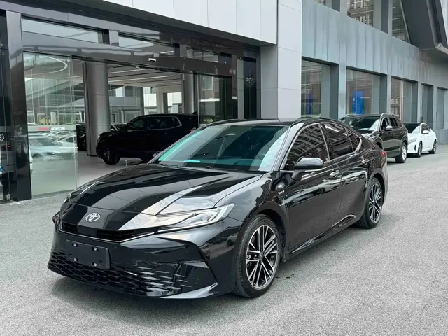 Toyota Camry 2024 Hybrid 2.0HE Elite Edition