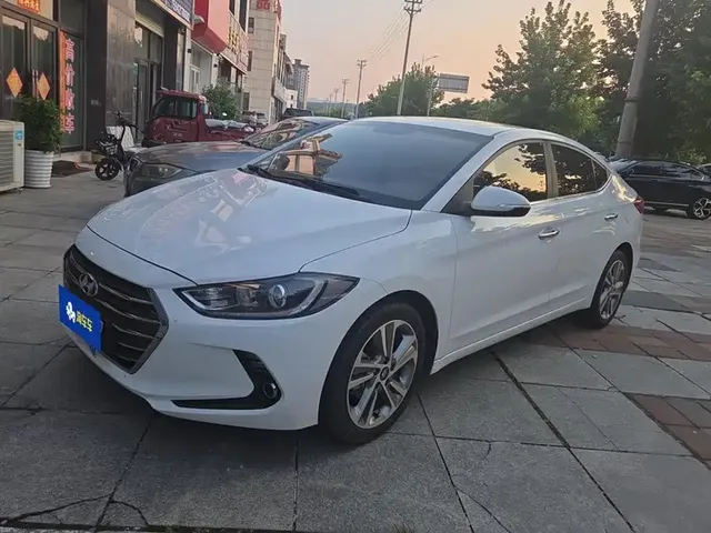 Hyundai Elantra 2016 Model 1.6L Automatic Smart Elite