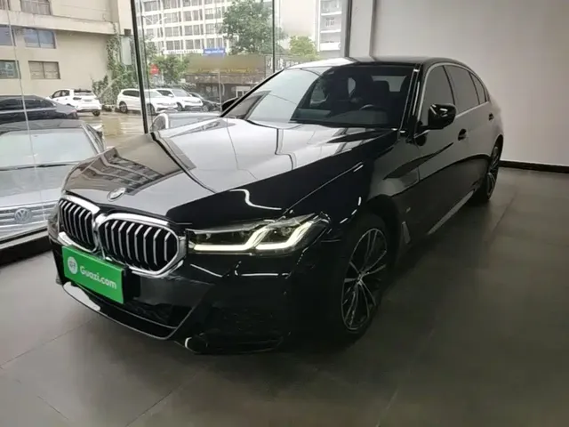 BMW 5 Series 2022 Model Second Facelift 530Li Leading M Sport Package