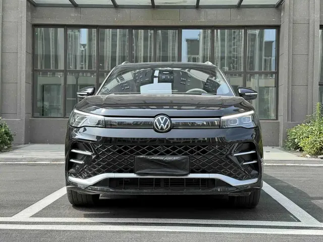 Volkswagen Tiguan L 2024 PRO 330TSI 2WD Intelligent Leader Edition