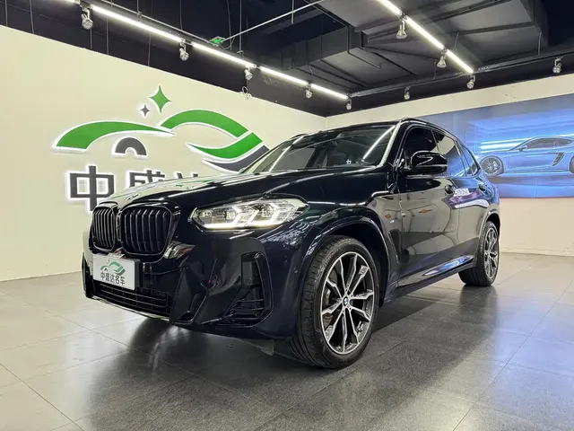 BMW X3 2023 xDrive30i Leading M Night Package