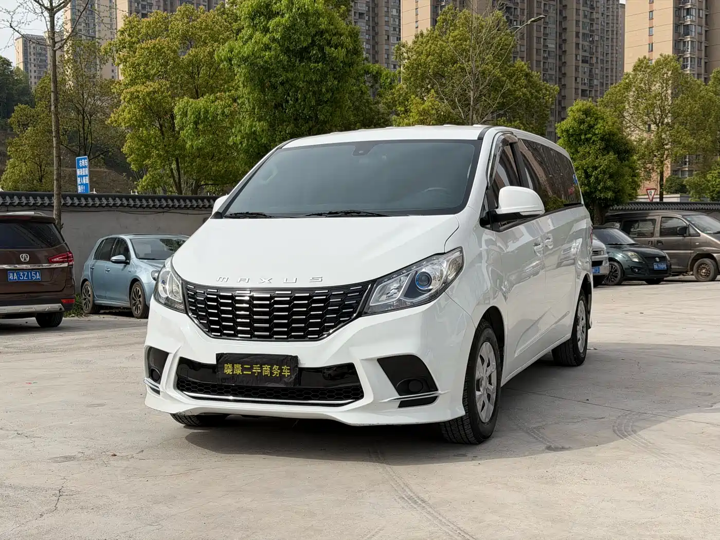 SAIC Maxus G10 2023 2.0T Manual Multi-function Edition Diesel 7-seater