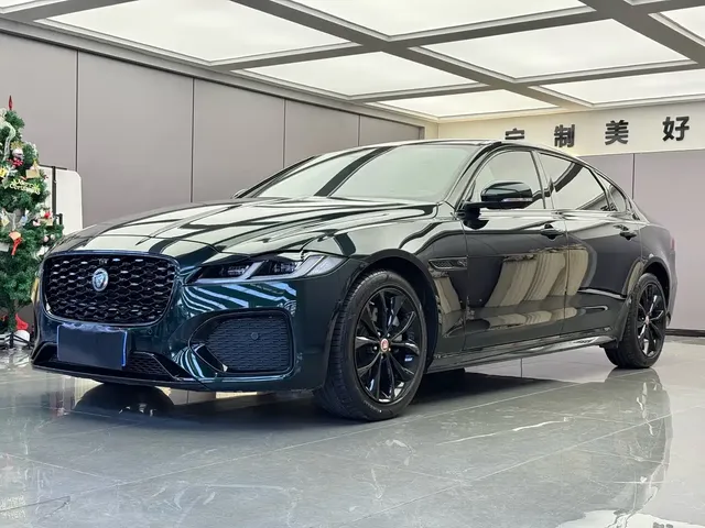 Jaguar XFL 2021 XFL 2.0T P250 AWD Gloss Black Sport Edition