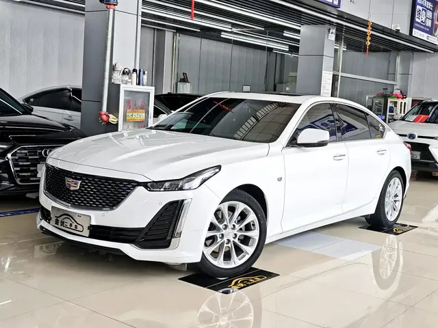 Cadillac CT5 2020 28T Fashion Model