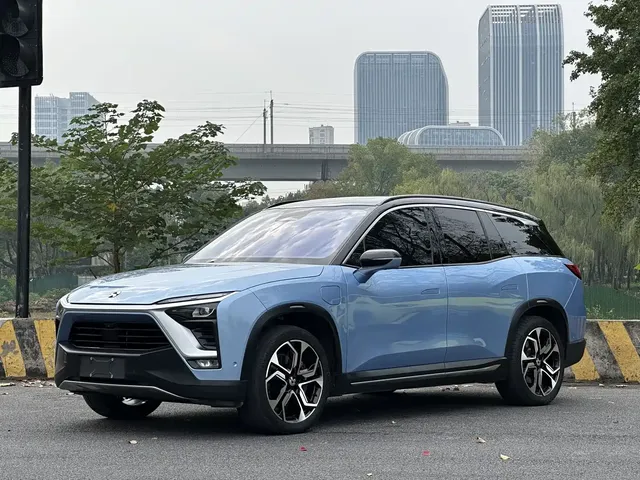 NIO ES8 2018 Founder Edition