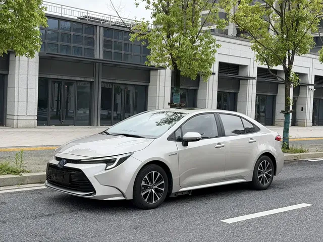 Toyota Levin 2023 Smart Hybrid 1.8L Luxury