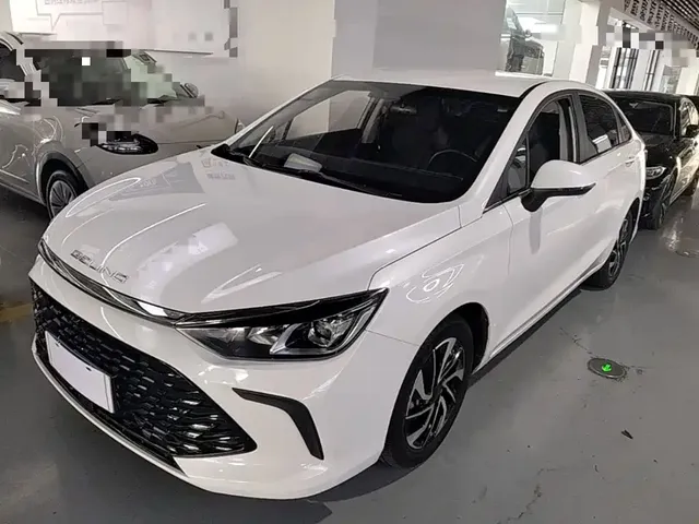 BAIC Beijing U5 PLUS 2021 1.5L CVT Luxury Edition