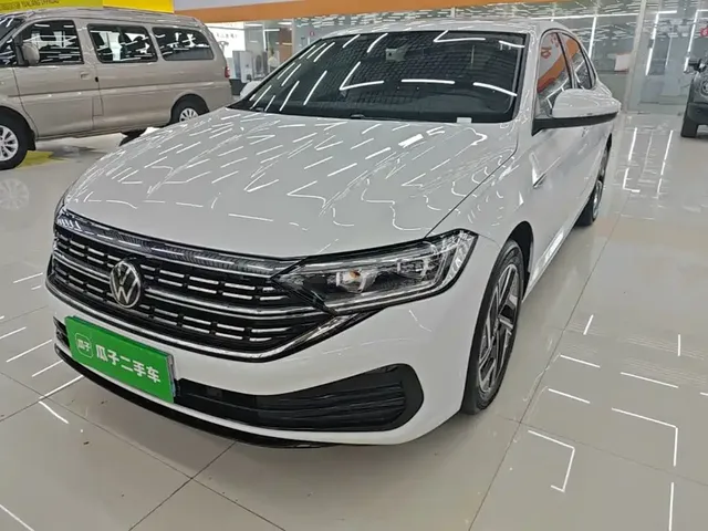 Volkswagen Sagitar 2024 300TSI DSG Surpass Edition