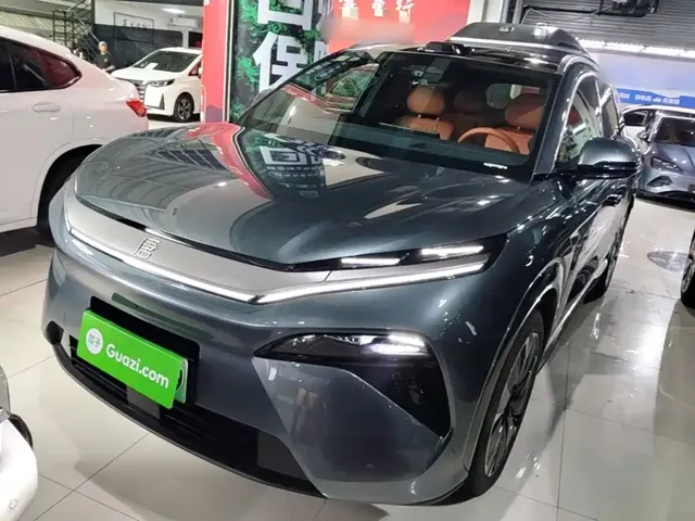 BYD Tang L 2025 DM 175KM Drone Player Edition