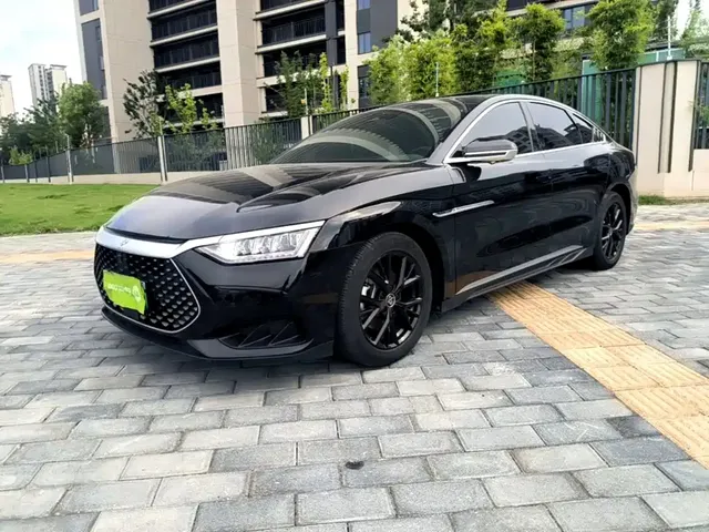 BYD Han 2024 DM-i Glory Edition 121KM Premium